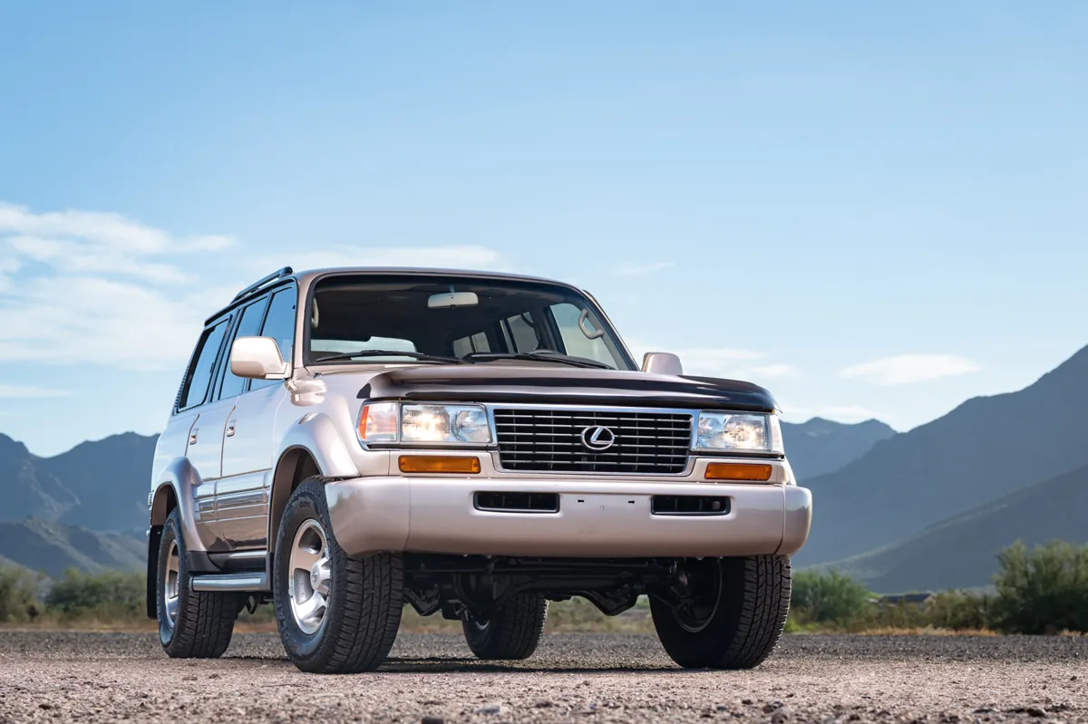 Explore the Timeless Charm of the 1997 Lexus LX450