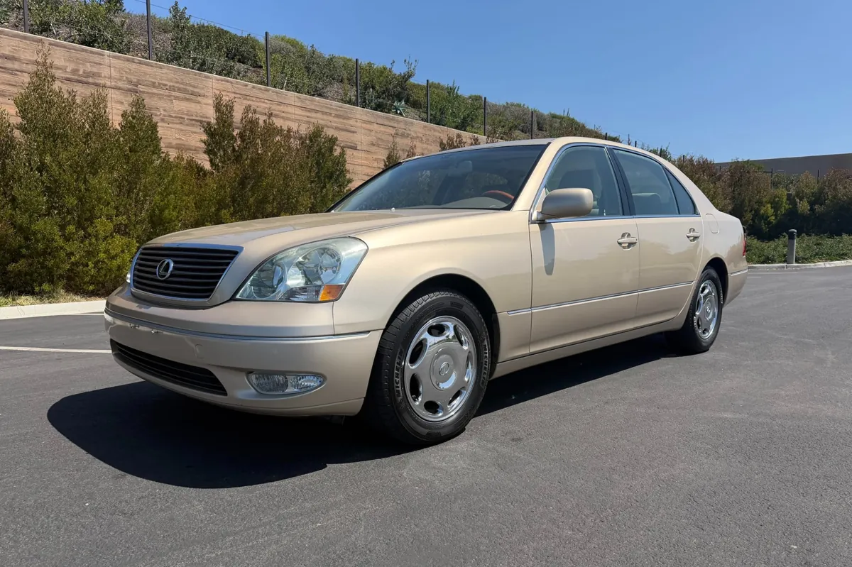 A Gem of Comfort: 2002 Lexus LS430 with 101k Miles