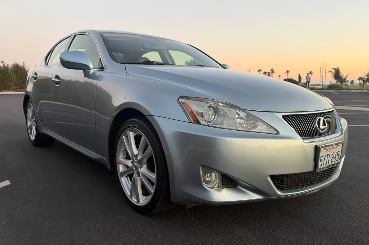 Why This 34k-Mile 2007 Lexus IS 350 Is a Collector's Gem